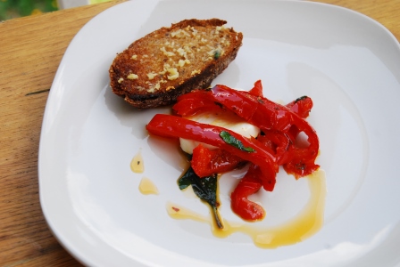 Mozzarella with Red Pepper & Basil